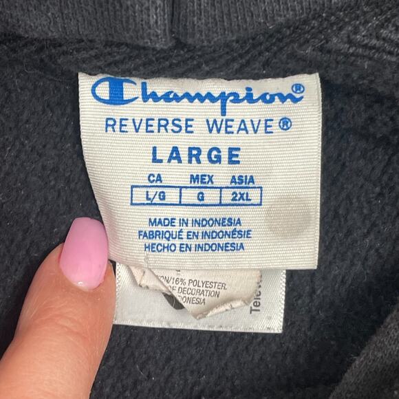 Champion x Cobra Kai Collab Pullover Hoodie No Mercy L Reverse Weave Sun Faded - Picture 9 of 10